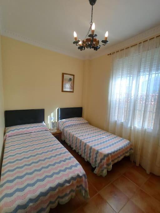Casa 4 Dormitorios En อายามอนเต ภายนอก รูปภาพ